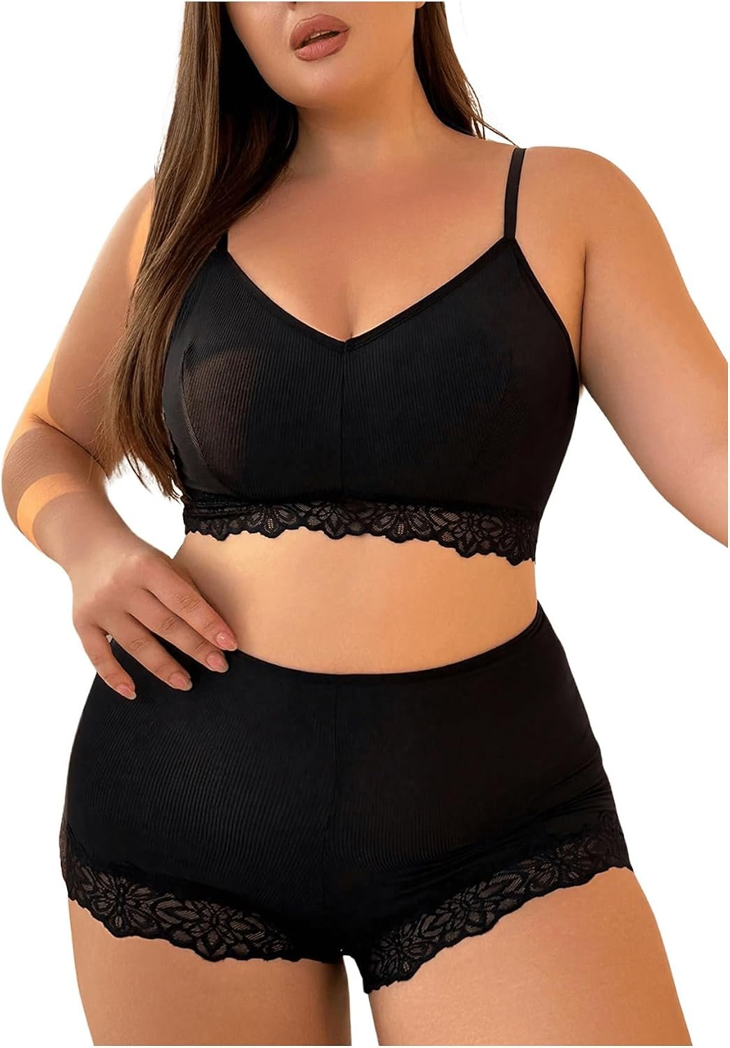 71Bi3JL9AmL._AC_SL1500_.jpg Women Plus Size Contrast Lace Sexy Lingerie Set V Neck Wireless Bra and High Waist Panty 2 Piece Set - Image 1